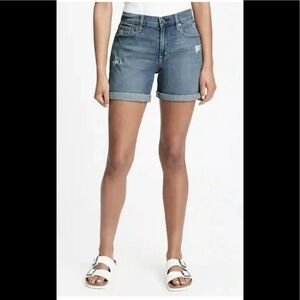 GAP women 5” mid rise shorts sz. 26 blue NWT